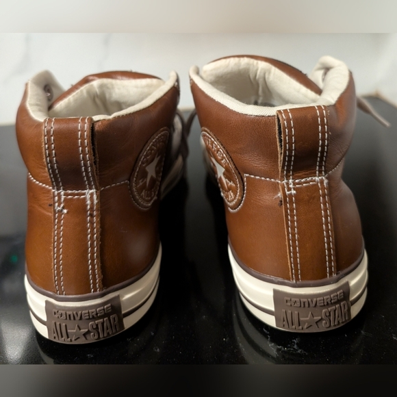 Chuck Taylor All Star Street Mid 'Pinecone’ Leather Sneakers Size 8 MSRP $160 - Picture 9 of 10